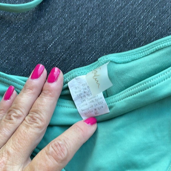 SOLD—B.Swim CHEEKY bikini NEVER WORN xl bottom M TOP - Picture 3 of 8